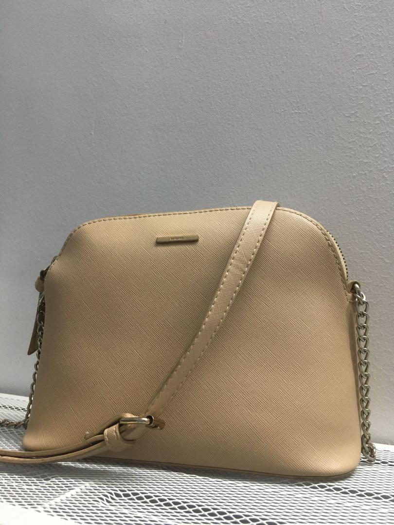 bershka sling bag price