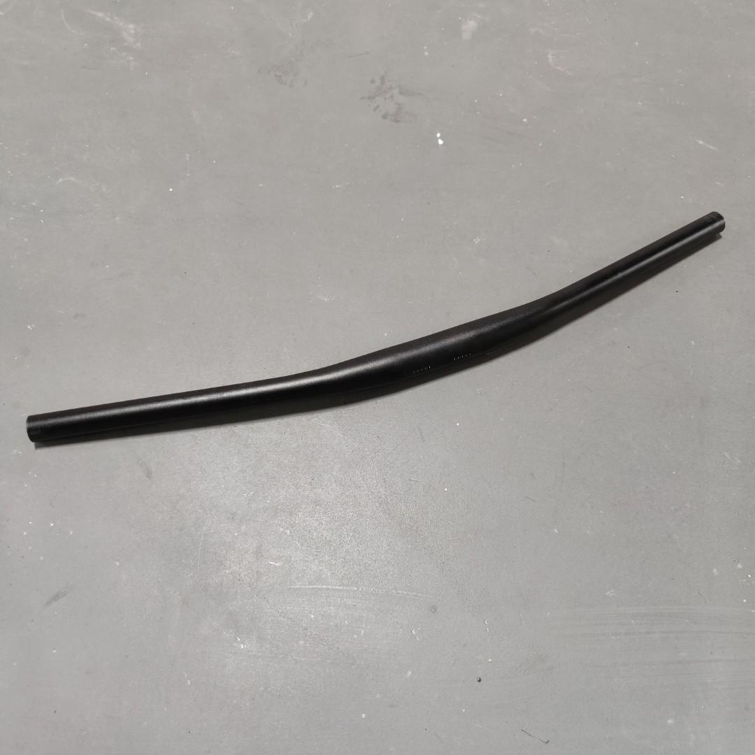 Bicycle: Bontrager Flat Handlebar 660mm 