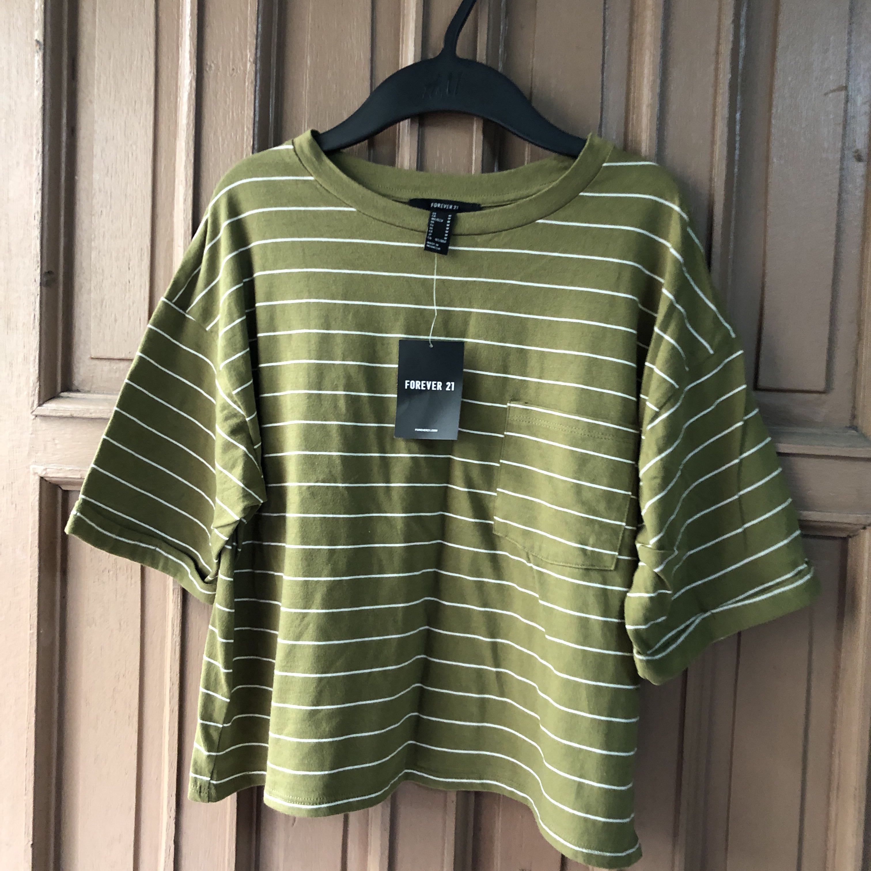 Brandnew Olive Green White Stripe Top Men S Fashion Clothes Tops On Carousell