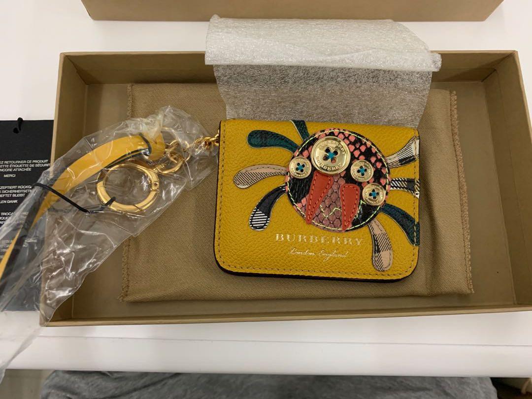 burberry card holder keychain