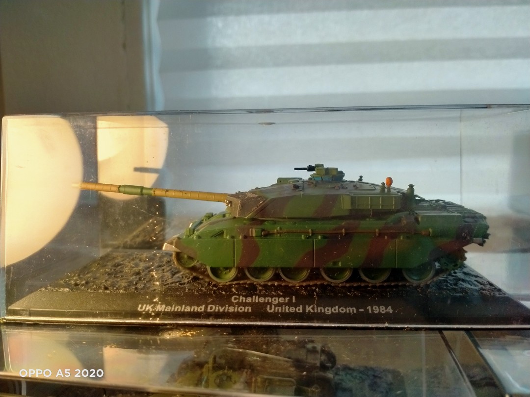 diecast tank