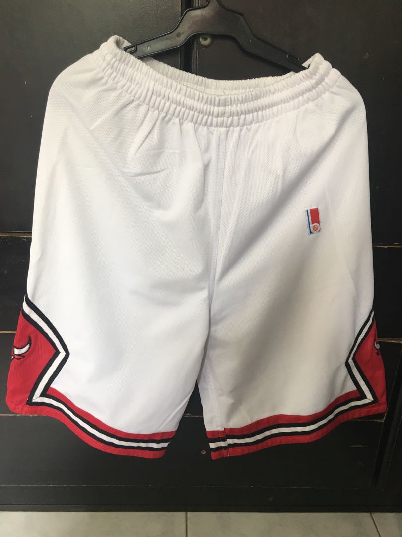 bulls white shorts