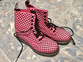 （分類：）位於 。 由 lihtn 提交（商品編號 1022857599，圖片 1）。簡介： 。