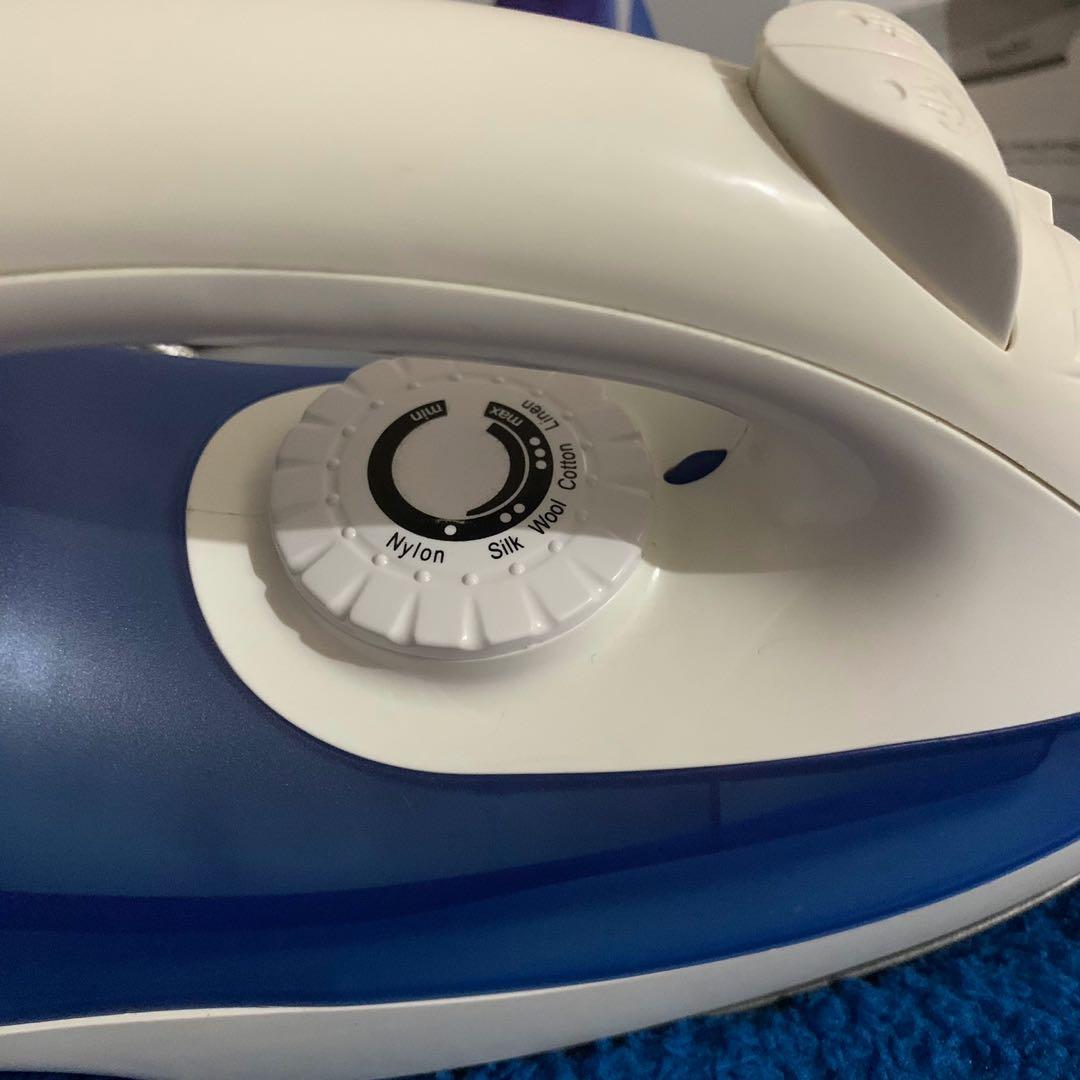 Eureka Steam Iron, Furniture & Home Living, Cleaning & Homecare