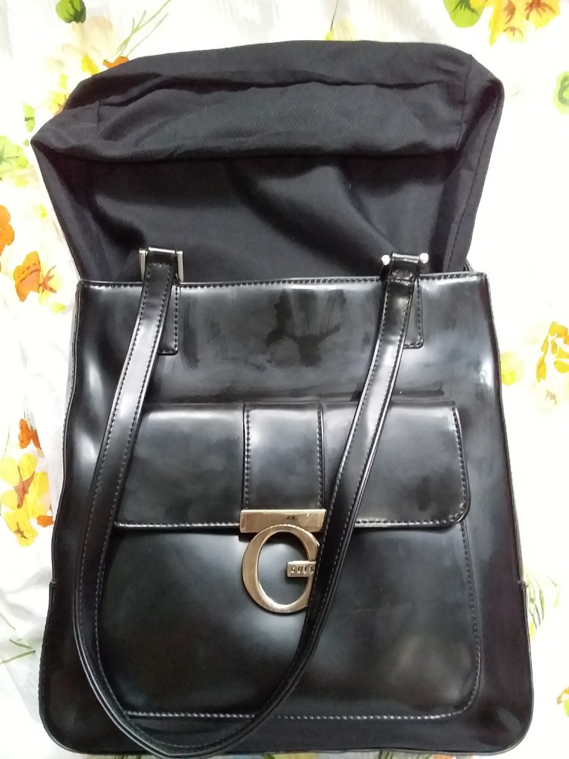 guess patent leather handbags