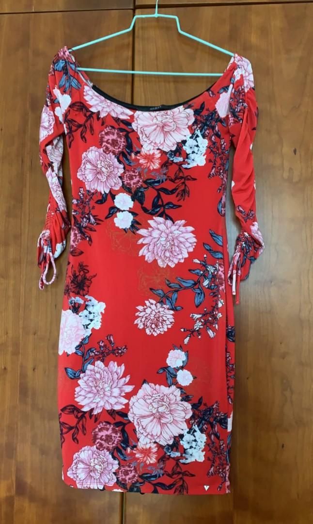 Guess red floral dress store