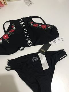 （分類：）位於 。 由 audreyyyim 提交（商品編號 1022860932，圖片 1）。簡介： 。