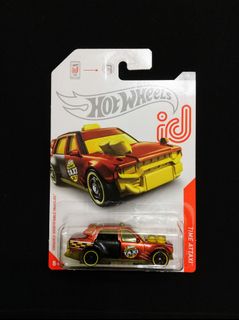 （分類：）位於 。 由 micwallo 提交（商品編號 1022836481，圖片 1）。簡介： 。