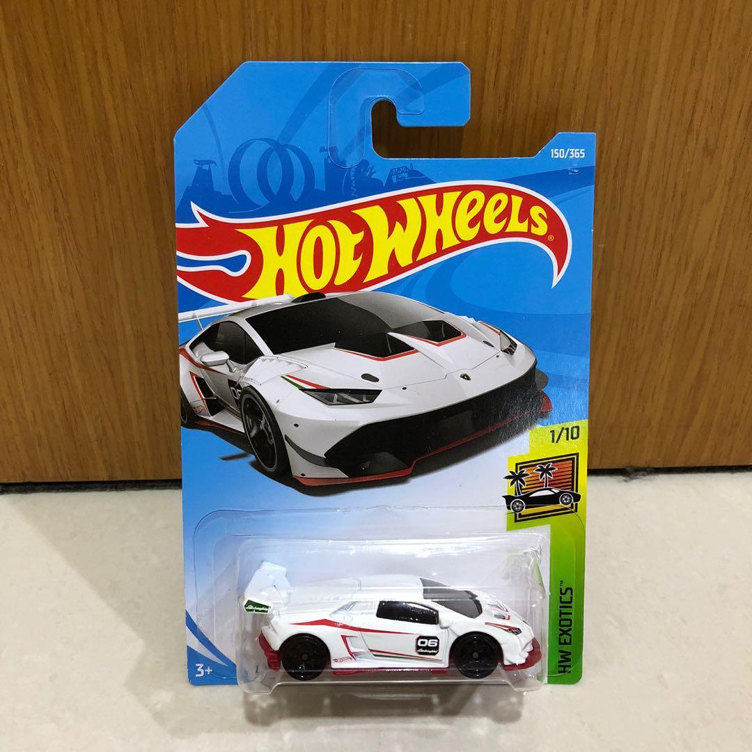 Hot Wheels Lamborghini Reventon white Lamborghini Collection metal car blister