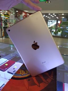 (Category: ) located in . Submitted by sg.iphonerepairs (Listing ID 1022759954, Image 1). Description: .