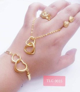 （分類：）位於 。 由 glamorous29 提交（商品編號 1022669417，圖片 1）。簡介： 。