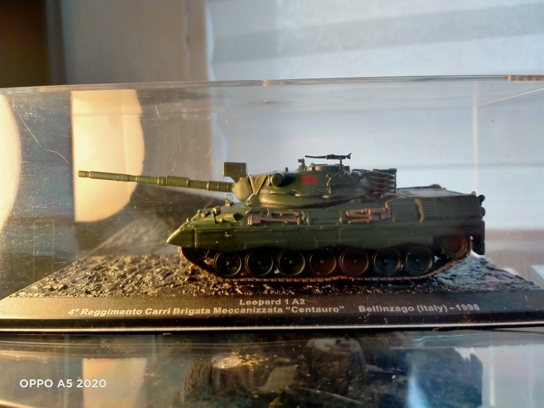diecast tank