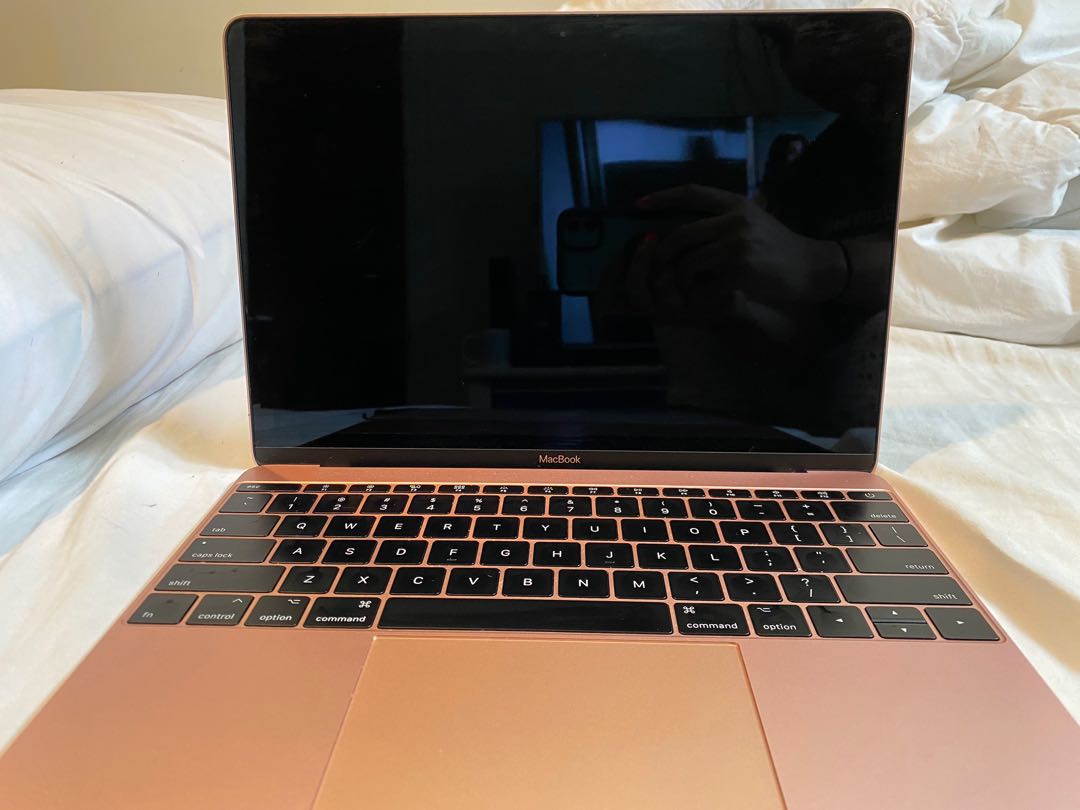 MacBook 12” Early 2017 Rose Gold