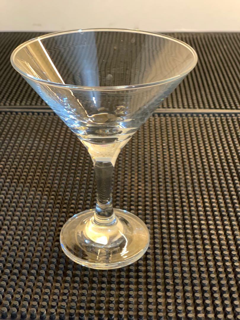 MARTINI Glass (Category: Other Kitchenware & Tableware) located in Makati City. Submitted by questionmart (Listing ID 1022724192, Image 1). Description: 6 pcs available BRAND NEW - ₱200 per glass. 1pc available used for ₱100 only..