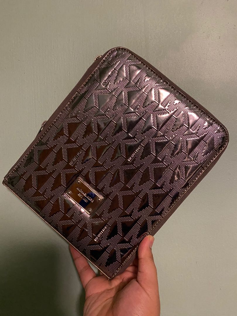 michael kors tablet bag