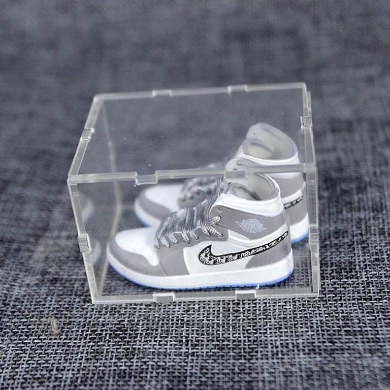 Air Jordan 1 miniature Men s Fashion Footwear Sneakers on