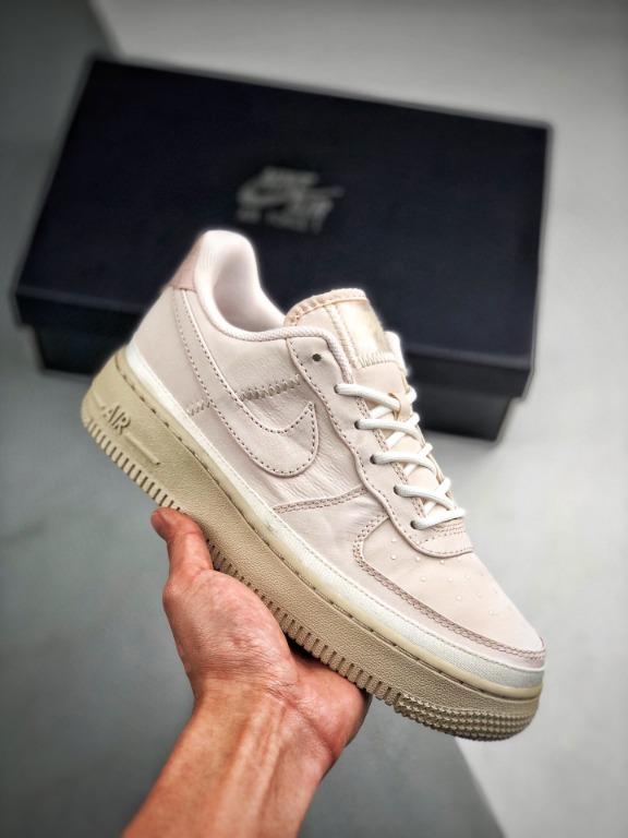 nike air force 1 07 se womens