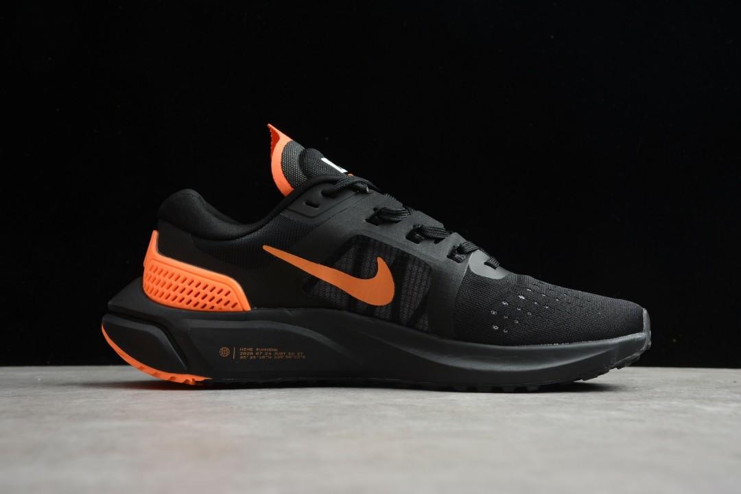 nike vomero orange