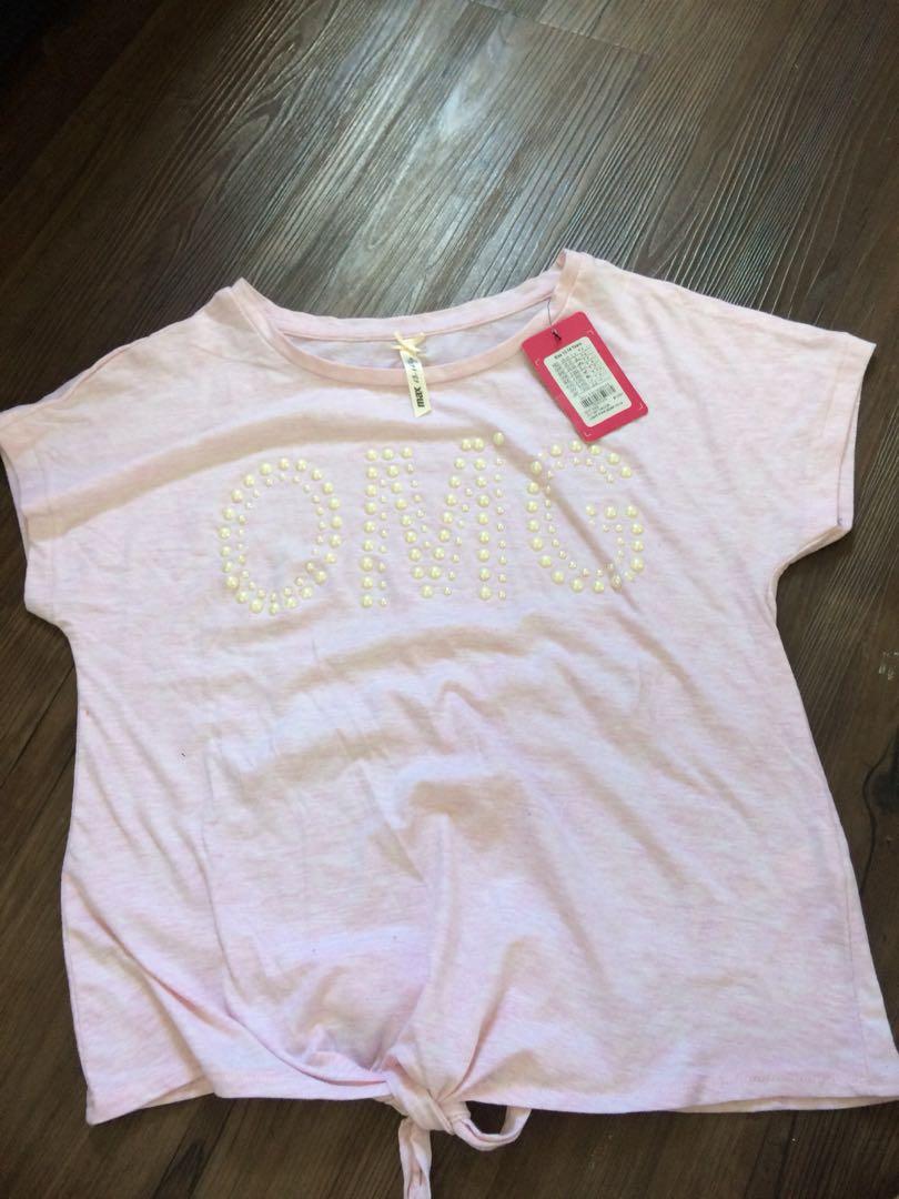 Omg pink top for kids (Category: Babies & Kids Fashion) located in Manila. Submitted by tashlav (Listing ID 1022682574, Image 1). Description: On tag 13-14 but it fits in 8-12yrs old .
