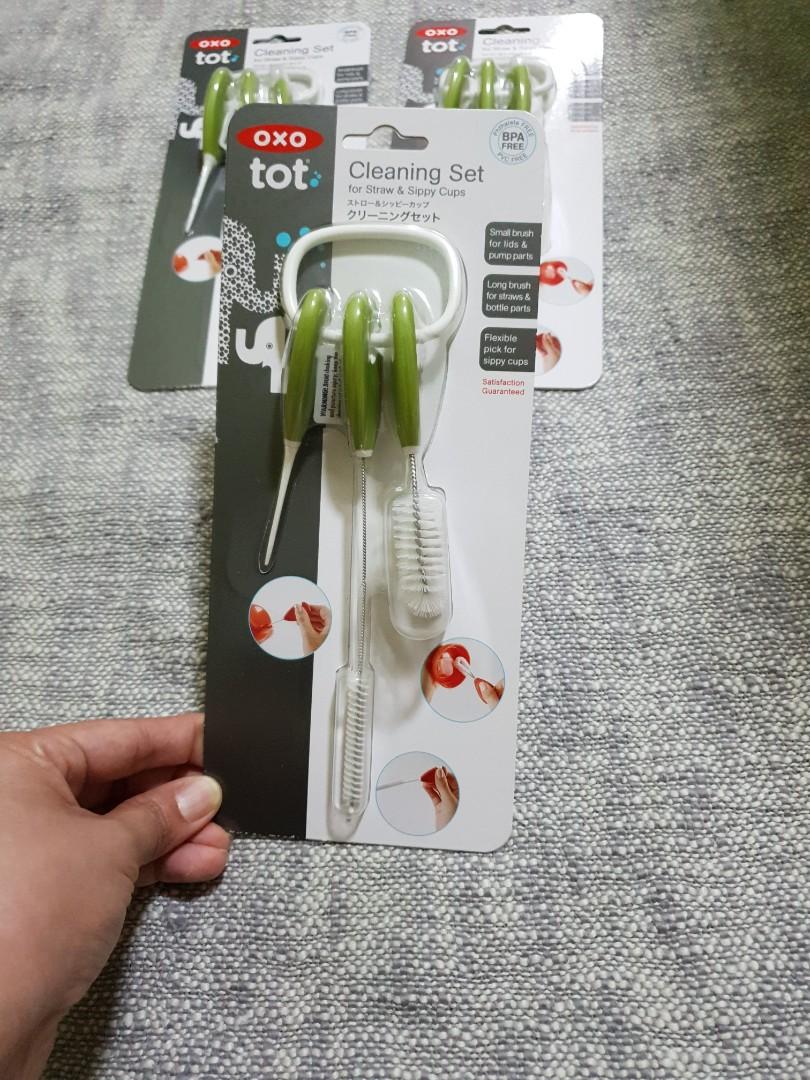 Oxo tot cleaning set (Category: Baby Toiletries & Grooming) located in Manila. Submitted by therealbargain (Listing ID 1022863040, Image 1). Description: STRICTLY NON NEGOTIABLE.