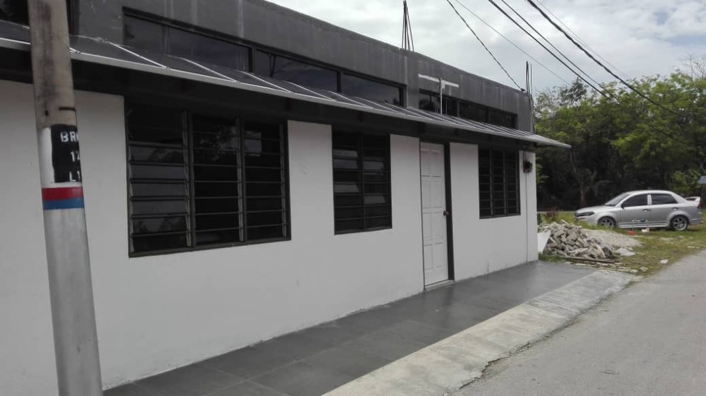 Rumah 1 Tingkat Padang Jawa Seksyen 16 Ada Table Top Ready Move In Property Rentals On Carousell