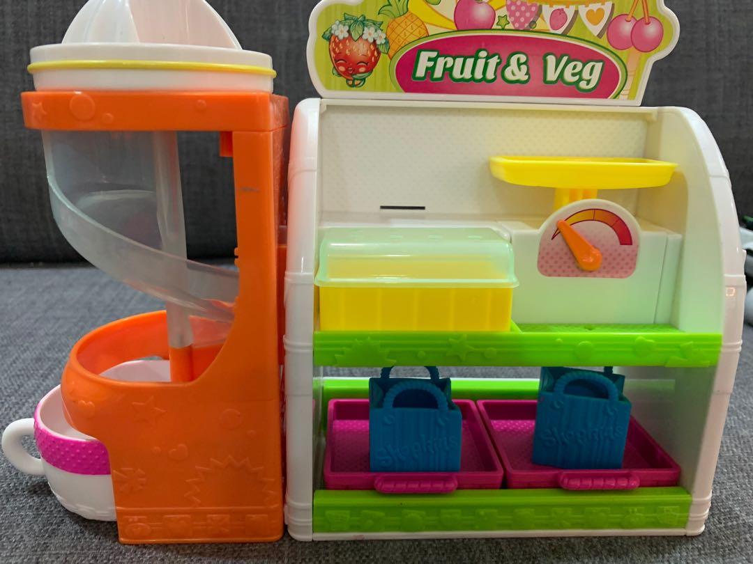 shopkins fruit and veg stand