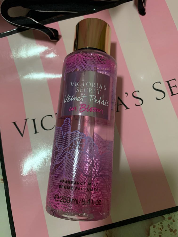 victoria secret velvet petals in bloom perfume