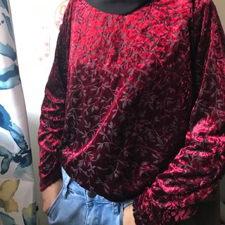 (Category: ) located in . Submitted by preloved.maryam (Listing ID 1022849487, Image 1). Description: .