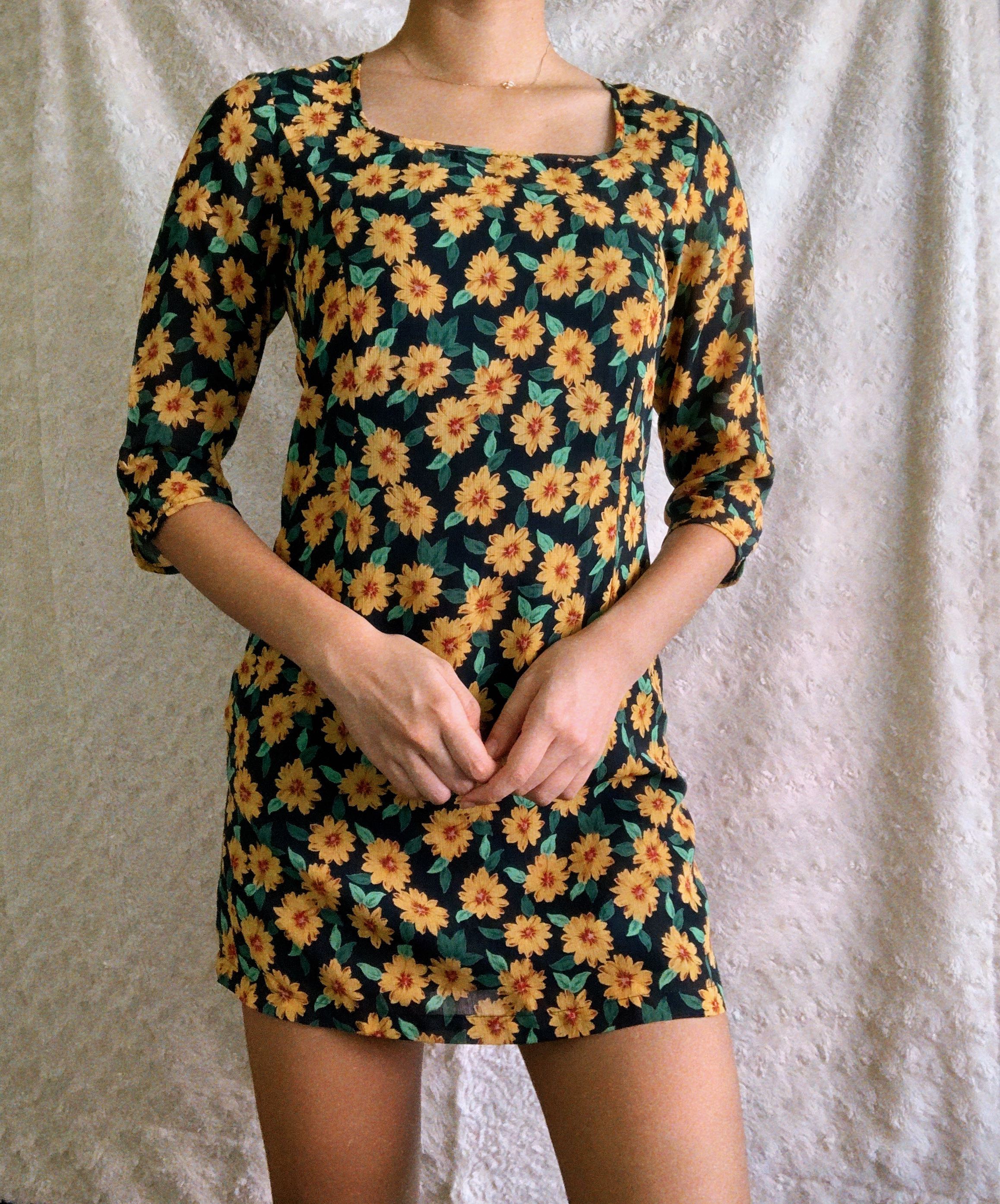 vintage sunflower dress