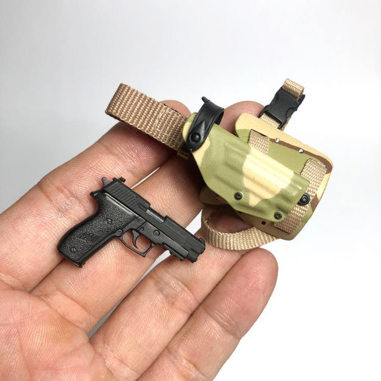 1/6 Scale Hot Toys Glock Pistols/Holsters for 12" action figure, Toys