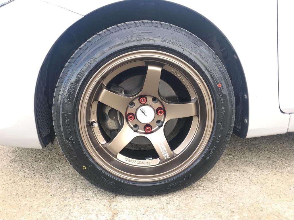 advan gt center caps