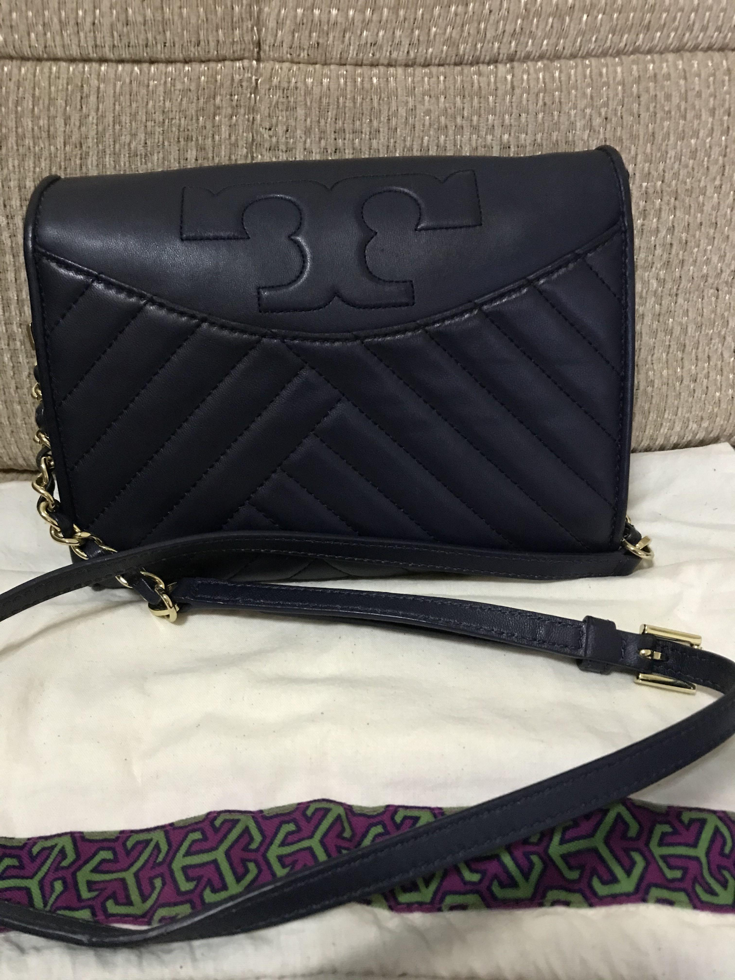 Auth. Tory Burch Alexa Sling bag, Luxury, Bags & Wallets on Carousell