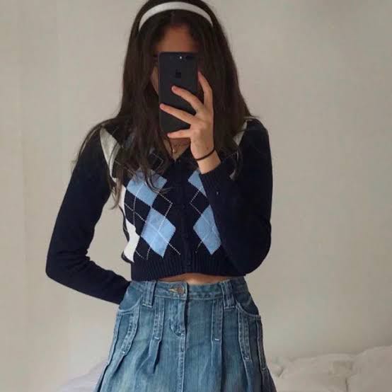 elizabeth cardigan brandy melville