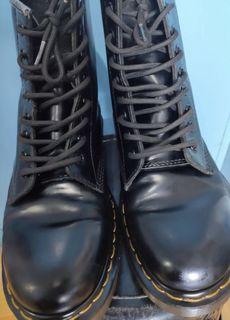 dr martens size 8