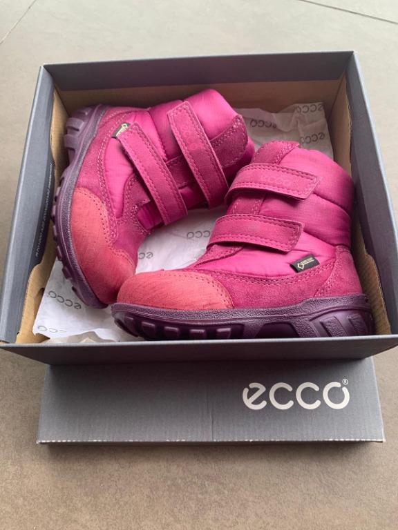 Ecco Uno Boots Girls, Purple. Condition (9/10), Babies & Kids, Babies & Kids Fashion on Carousell