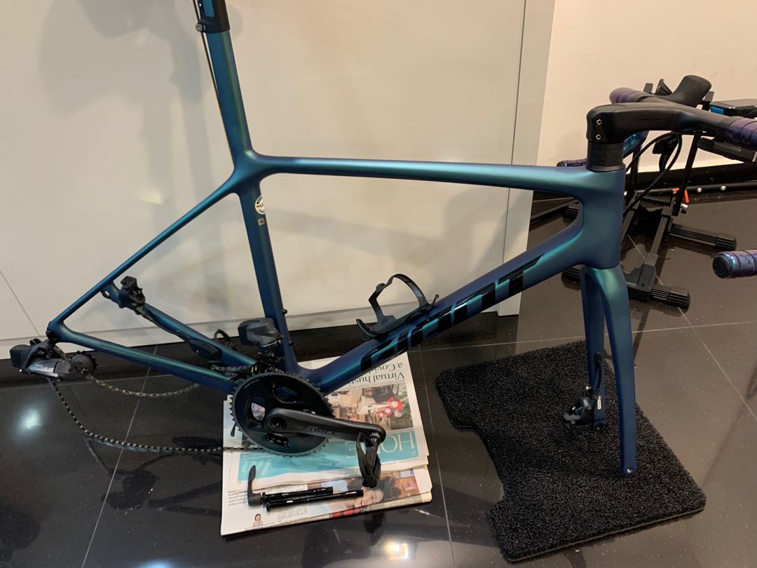Giant TCR Advance SL 2021/SRAM Force 