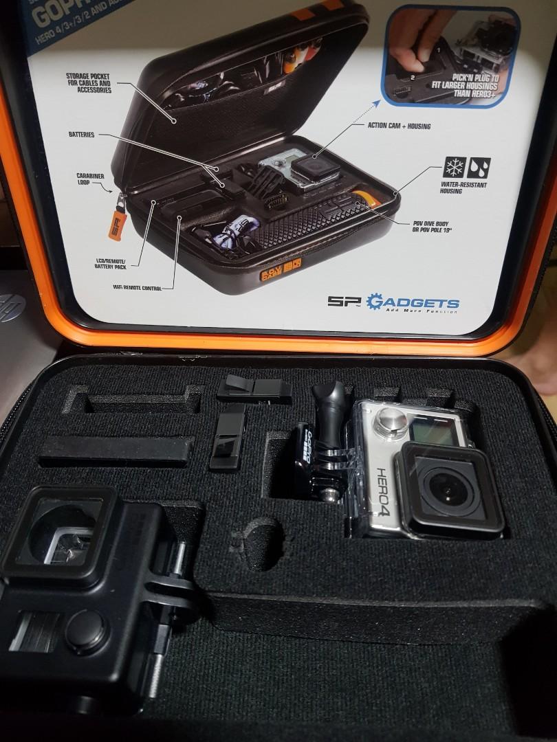 RUSH! SET GoPro HERO4 (Category: Gimbals & Stabilizers ) located in Manila. Submitted by missarvic (Listing ID 1023065061, Image 1). Description: ✅Functioning. No damage. ✅Everything that is inside the bag is included for 10k ✅Unit, Case/bag, LCD touch, case, 2 extra batteries, charger Posted as it is.