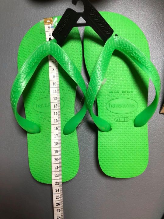 havaianas neon green