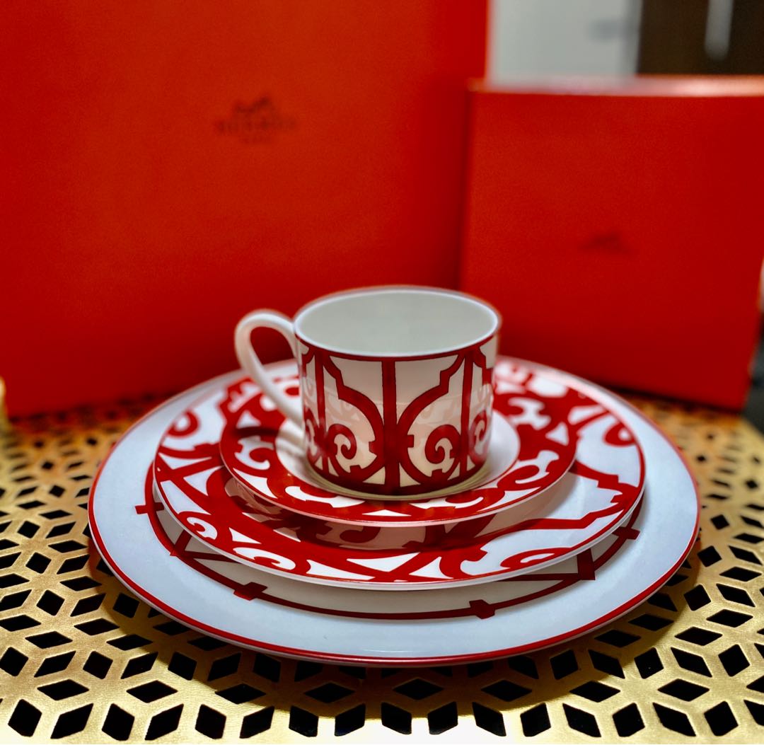 Hermes plate set online