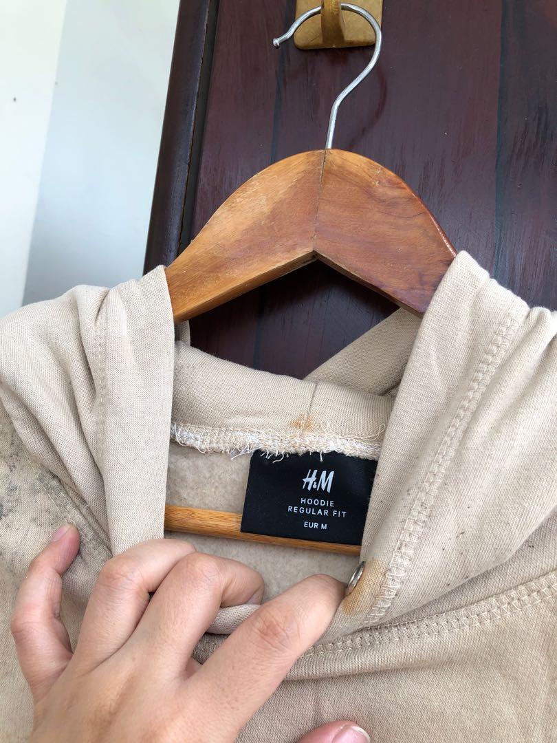 Hoodie H M Cream Reject Fesyen Pria Pakaian Baju Luaran di