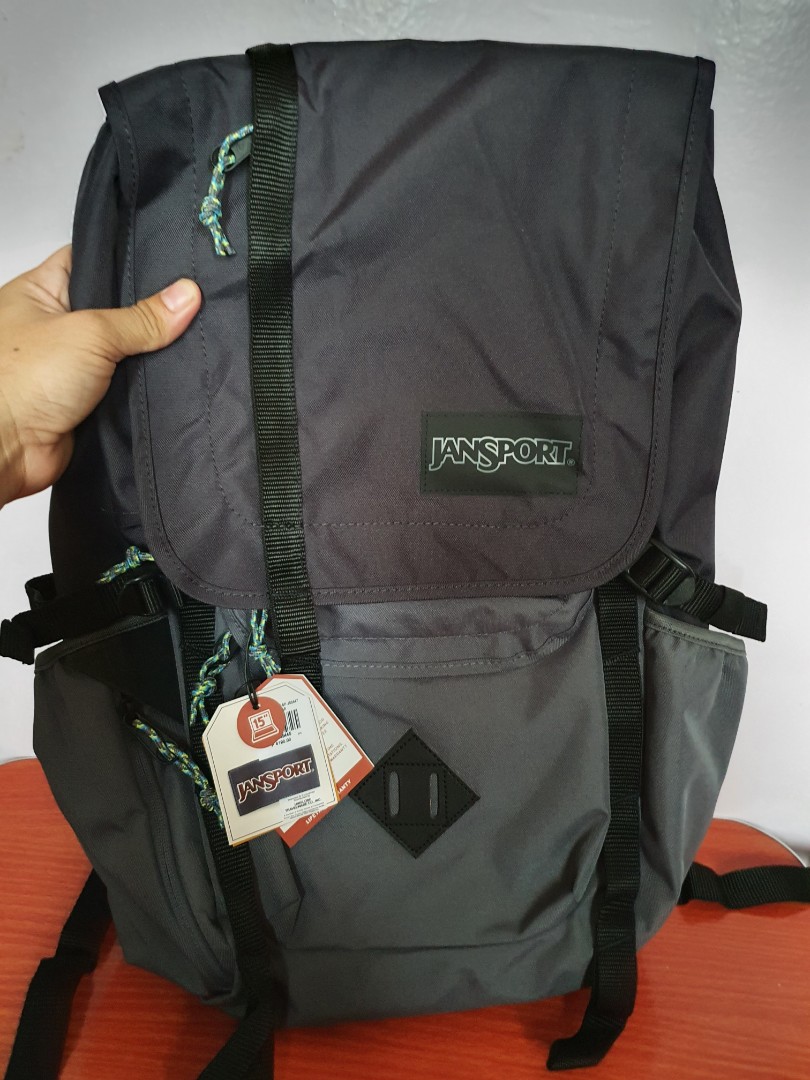 jansport hatchet backpack black