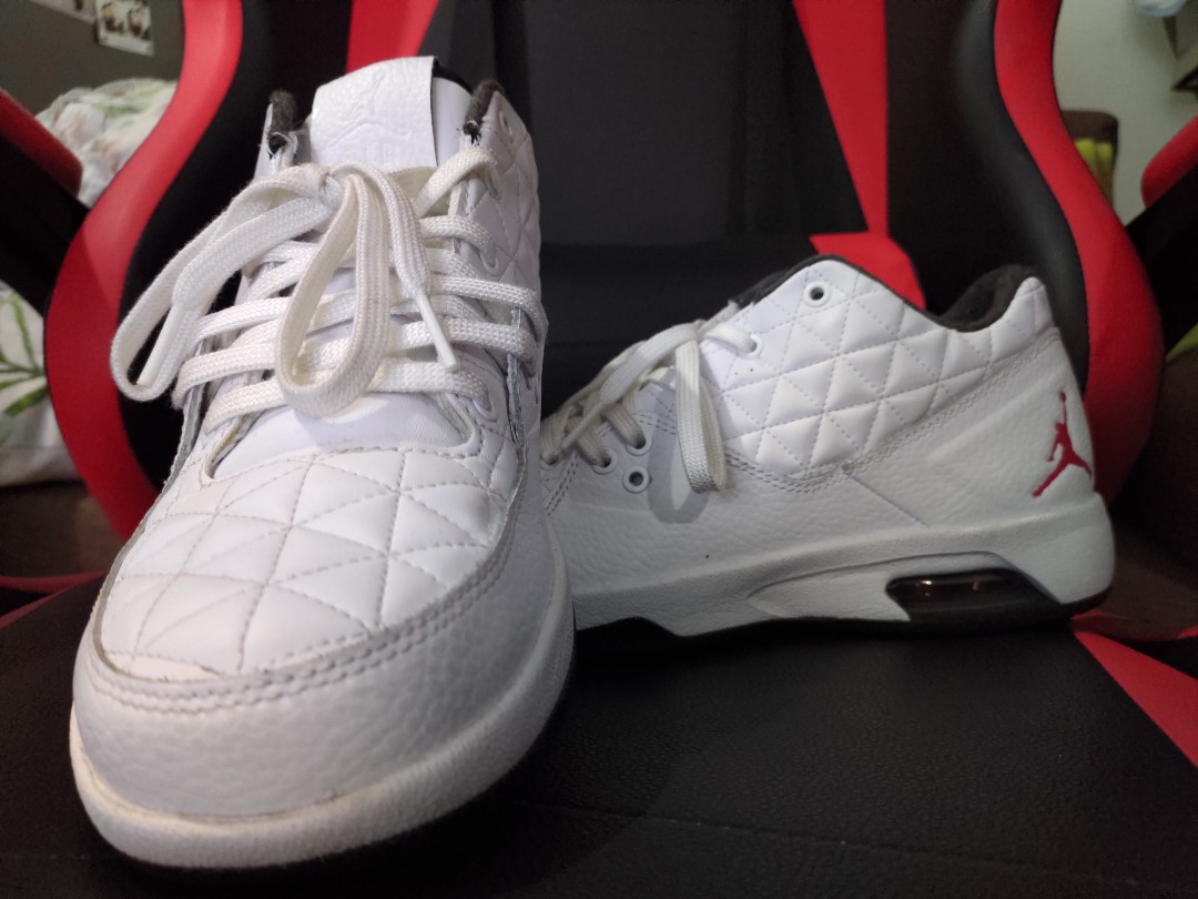 jordan clutch shoes