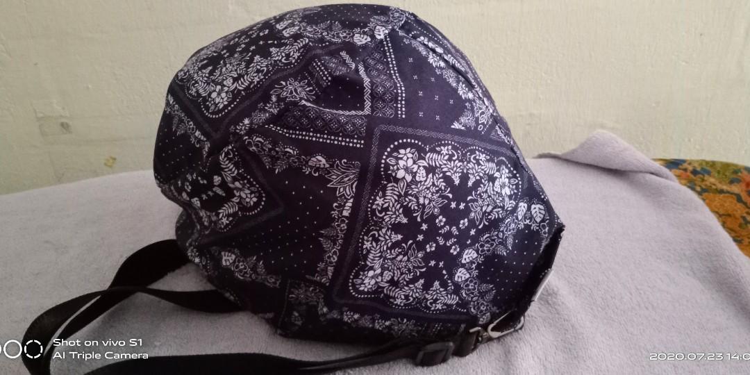 Kyt Helmet With Helmet Bag Motorcycles Motorcycle Apparel On Carousell