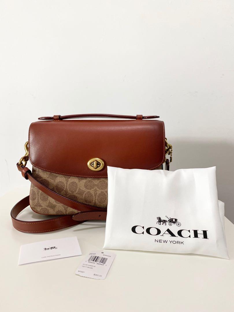 Cassie crossbody discount in signature canvas