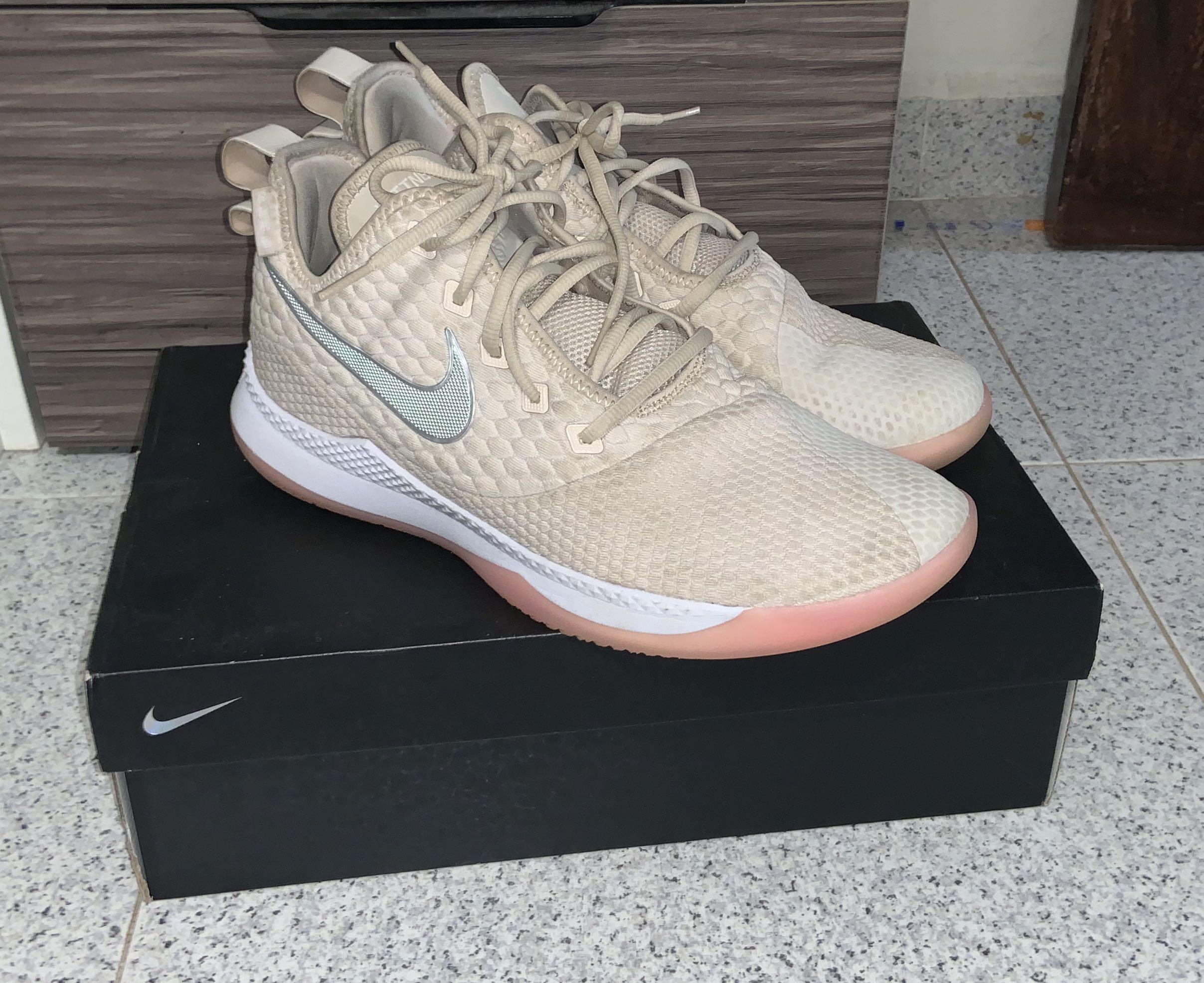 Lebron witness 3 orewood on sale