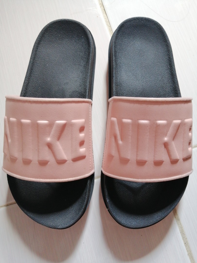 nike slippers womens