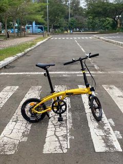 (Kategori: ) berada di . Dikirim oleh LeCollectionist (ID iklan 1023101645, Gambar 1). Deskripsi: .