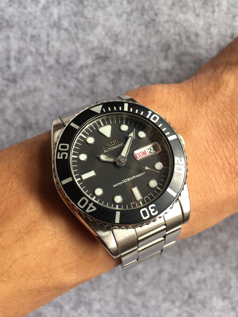 Seiko SKX023 7S26-0050, Men's Fashion, Watches & Accessories, Watches on  Carousell