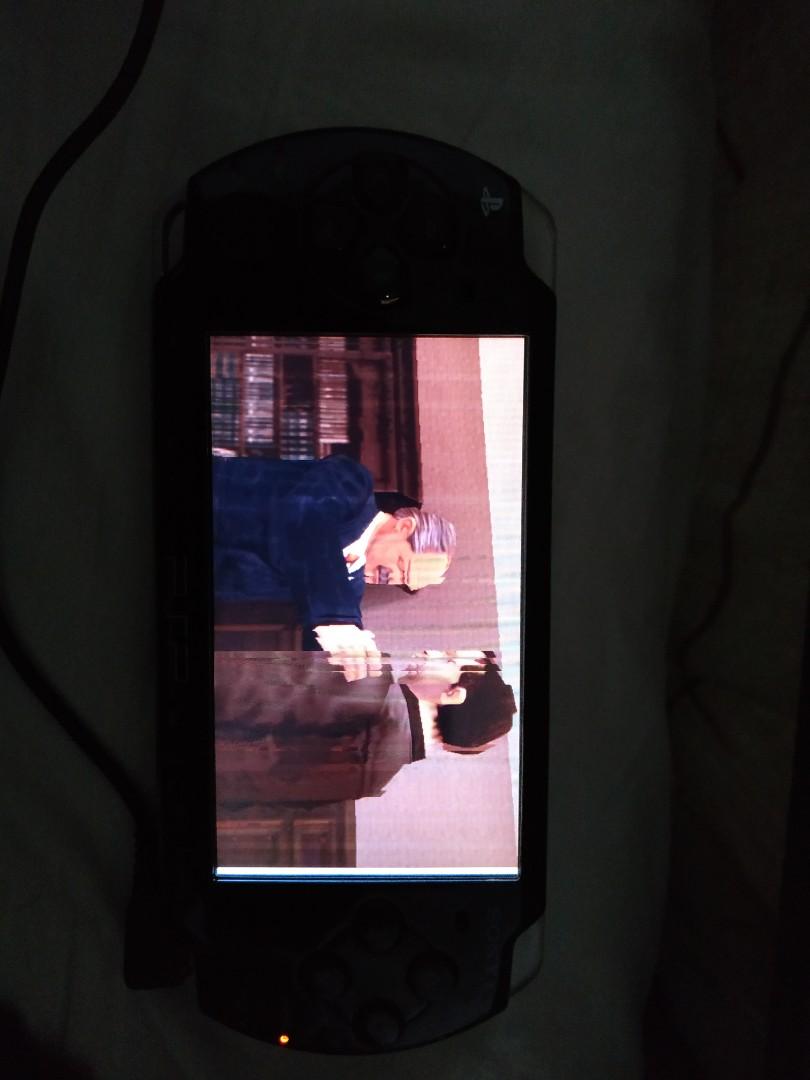 Sony PSP with Vertical glitch lines, Video Gaming, Video Game Consoles