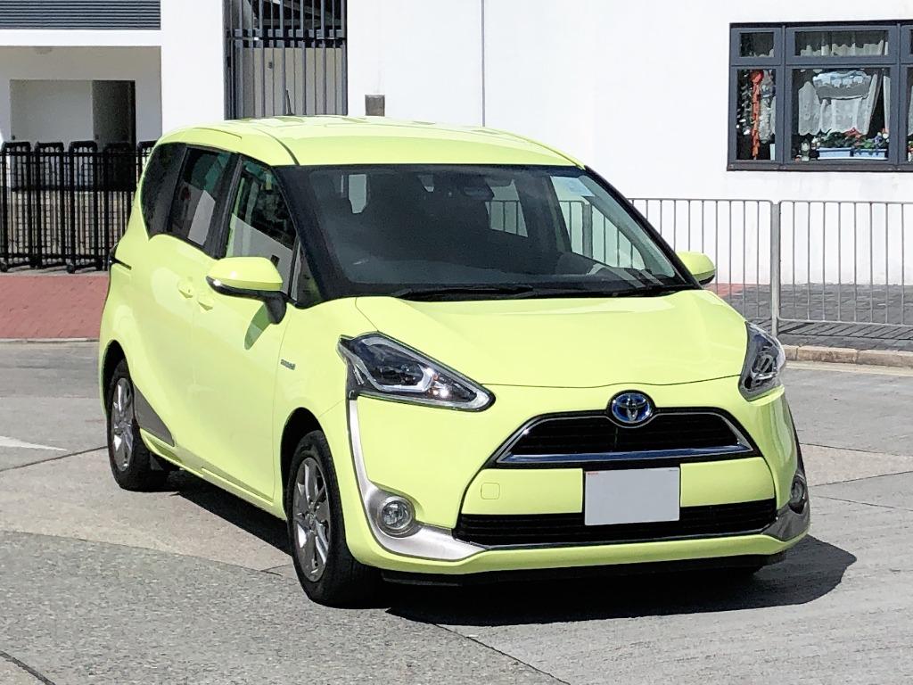 Toyota sienta hybrid g